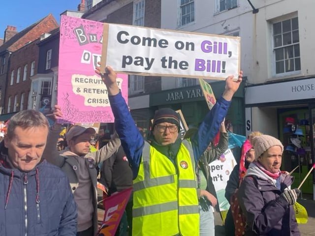 School strikes in Sussex: Hundreds of protesters arrive to take part in Sussex teacher protest - in 23 pictures