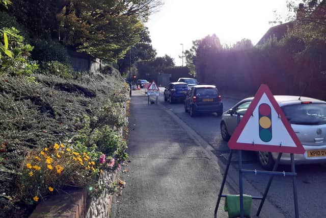 Traffic has again been brought to a standstill in Storrington because of a water leak on the A283