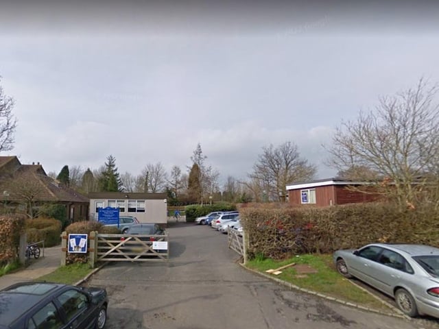 At St Peter's CofE Primary School, 98% of parents who made it their first choice were offered a place for their child. A total of one applicants had the school as their first choice but did not get in.
