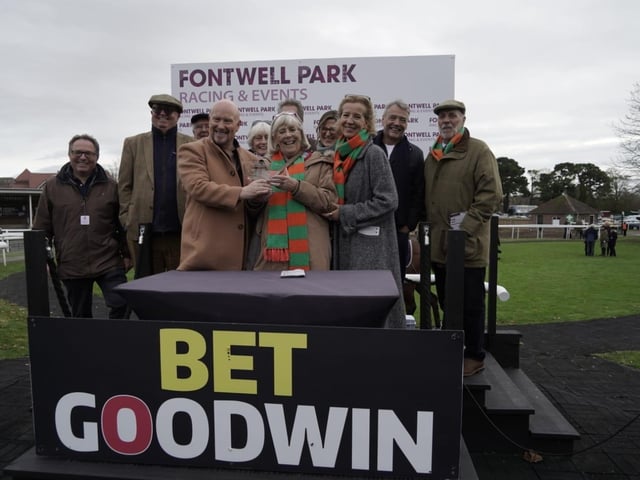 Southern National race day 2025 at Fontwell Park