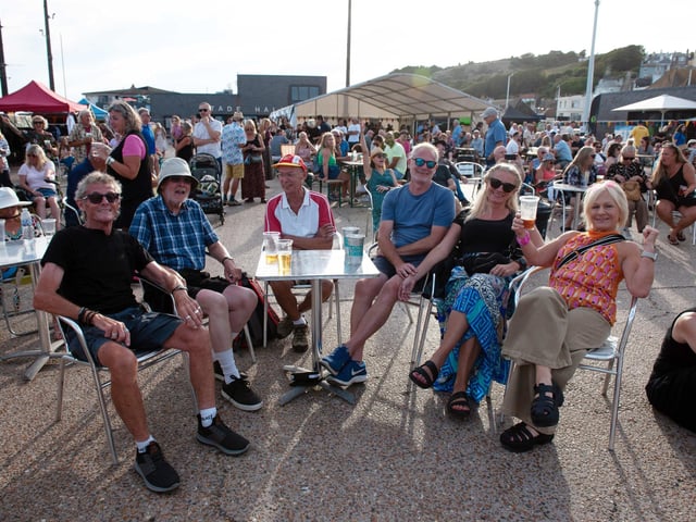 Hastings Old Town Carnival Week: Nearly on the Beach Concert. Pic by Frank Copper.
