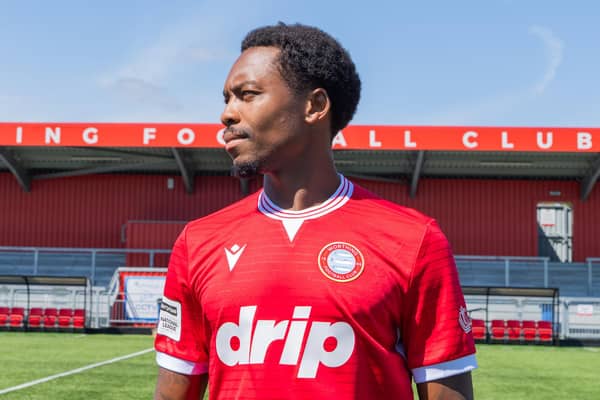 Ashley Nathaniel-George gets used to his new surroundings | Picture by Jay Wrighte/Worthing FC