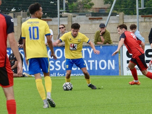Lancing FC v Harefield United, FA Cup preliminary round