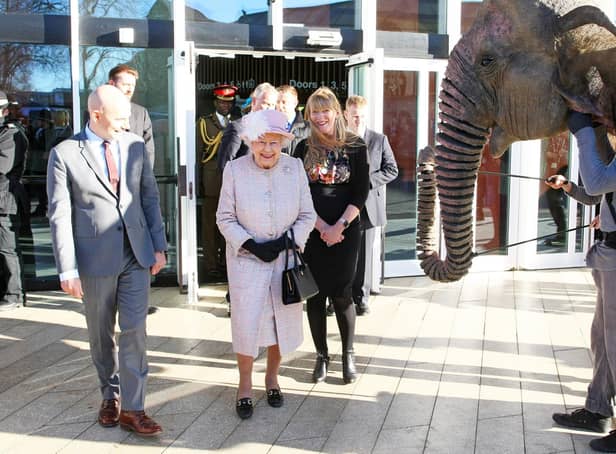 The Queen visits Chichester Festival Theatre. Unveiling the plaque to commemorate her visit. Photo by Derek Martin Photography. DM17114831a.jpg