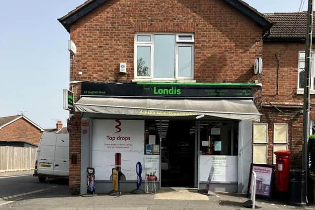 The owners of an East Grinstead convenience store have been given a formal warning after selling alcohol to a child. Image: GoogleMaps