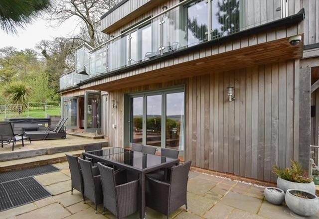 Outdoor dining area