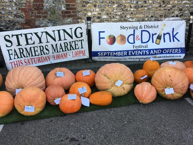 Pumpkin Weigh at Steyning Farmers Market on October 7