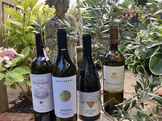 Assyrtiko wines from Santorini