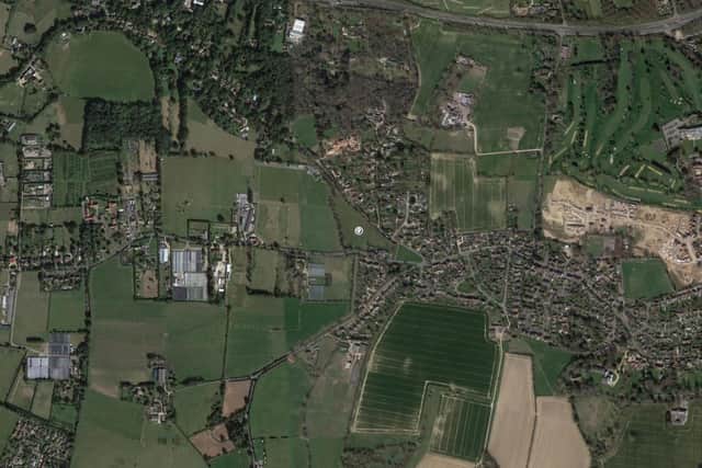 WA/67/23/PL: Land at West Walberton Lane, Walberton. Construction of 25 No dwellings together with associated access from Eastergate Lane, parking, public open space and landscaping (resubmission following WA/32/21/PL). This application may affect the setting of listed buildings, may affect the character and appearance of the Walberton Green Conservation Area, is a Departure from the Development Plan and is in CIL Zone 3 and is CIL Liable as new dwellings. (Photo: Google Maps)