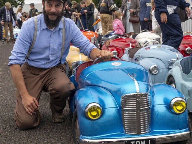 More images from Sunday's Goodwood Revival action