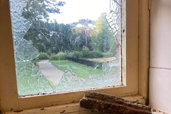 Window smashed at toilets in the park