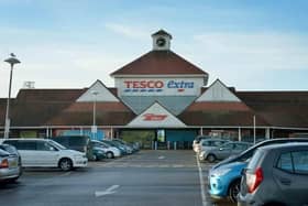 The application sought permission to amend the existing car park so as to facilitate the installation of new ‘Click and Collect’ and ‘dot com’ facilities within the south-eastern part of the existing car park serving the Tesco superstore on Lottbridge Drove.