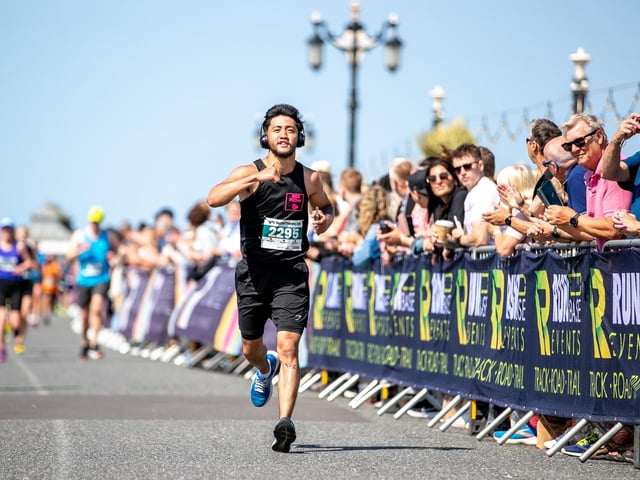 Images from a sun-baked Worthing 10k