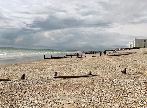With a population of 6,059, East Wittering is home to Bracklesham Bay, a population destination for many surfers.