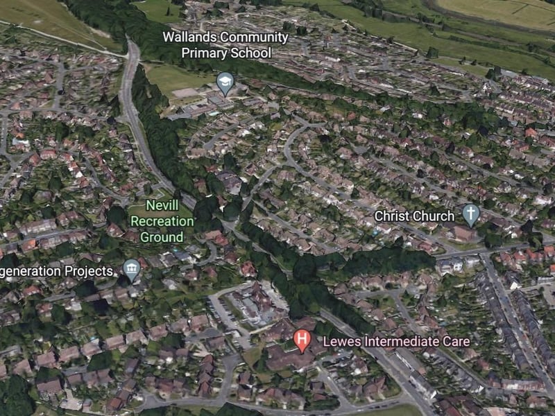 Lewes West is the joint second-richest neighbourhood in Lewes, with an average annual household income of £53,500