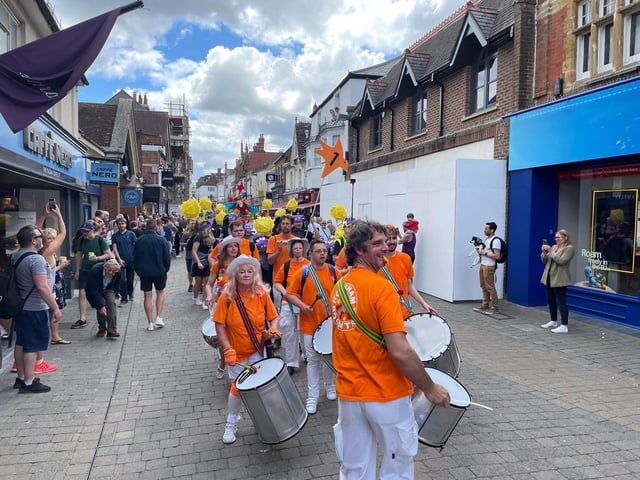 Natural World themed children's parade