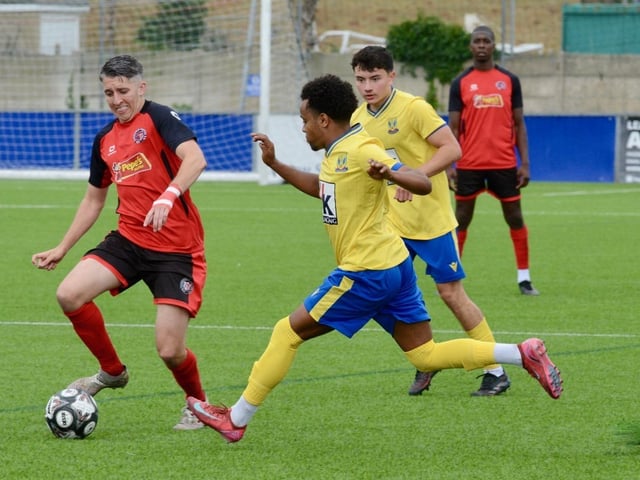 Lancing FC v Harefield United, FA Cup preliminary round