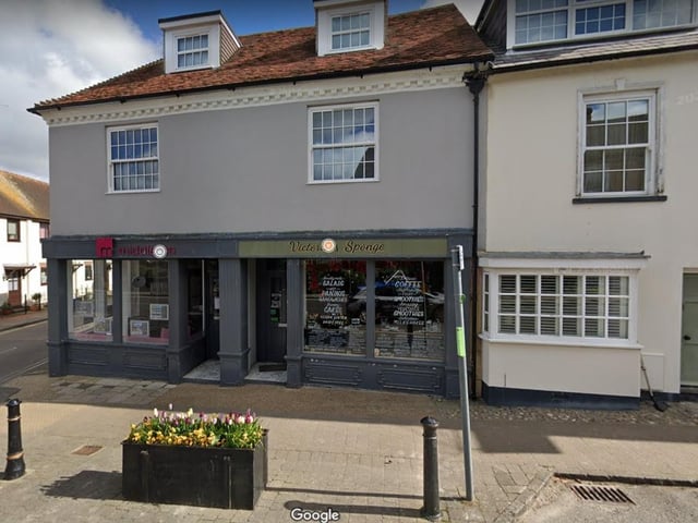 116 High St, Steyning BN44 3RD. 4.9 stars on Google Reviews. One reviewer said: "Absolutely wonderful cafe with lovely staff and service...". Another review said: "Best coffee in the area , lovely cakes, delightful owner"