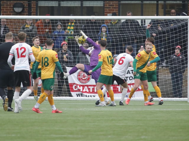 Promotion-chasing Horsham FC were held to a 1-1 draw at home by visiting Chatham Town