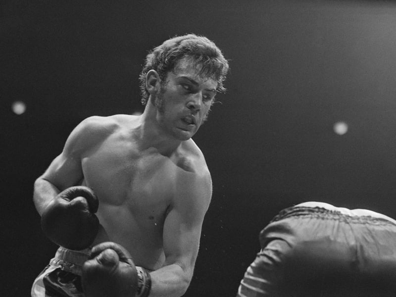 Held the undisputed middleweight title in 1980. Won bronze in the light-middleweight division at the 1972 Olympics in Munich as an amateur