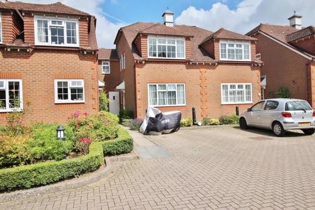 Set within a select development in the centre of Wadhurst village, comprising open plan sitting/dining room, kitchen, two bedrooms, a family bathroom all within easy walking distance to village amenities. Available for £270,000. Picture from Zoopla