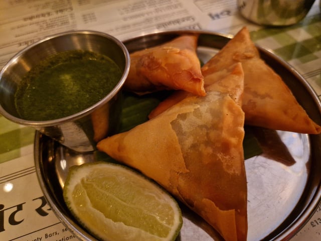 Lamb samosas