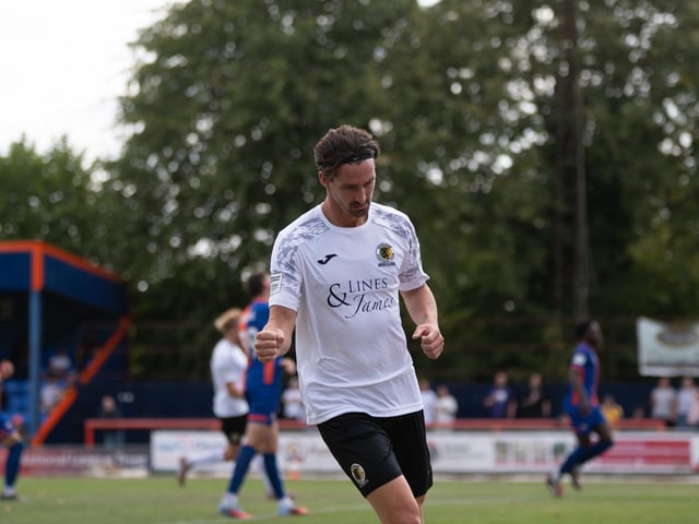 Horsham FC moved up to second in the National League South with a hard-fought 2-1 win at Braintree Town