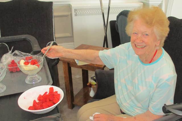 Residents enjoyed the chance to experiment with different ice cream flavours during the heatwave.