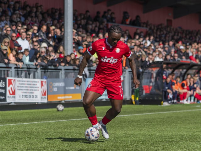 Worthing v Dagenham and Redbridge, National South