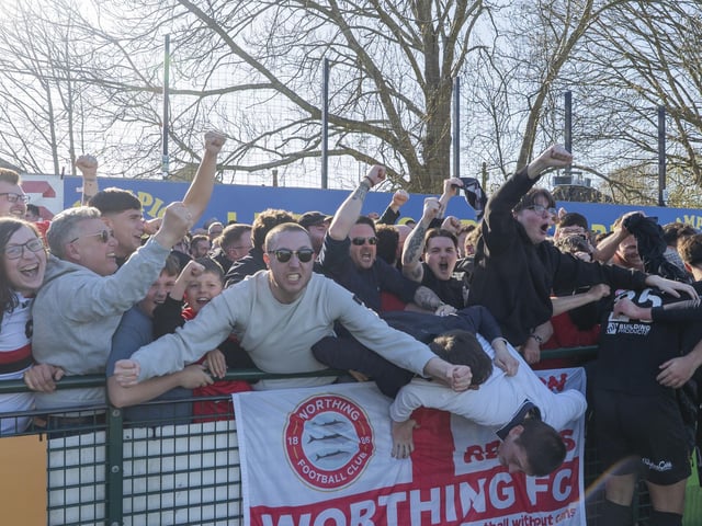 Dorking Wanderers v Worthing, National League South