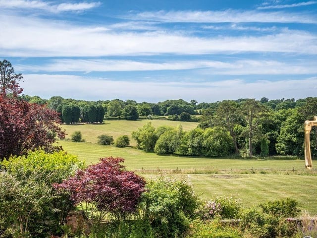 Cox Green, Rudgwick, Horsham, West Sussex RH12