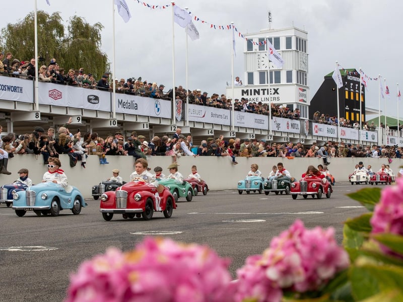 The Settrington Cup had many spectators