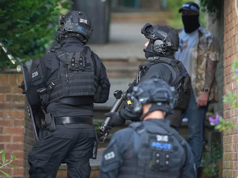 East Sussex car fire and fight sparks armed police search
