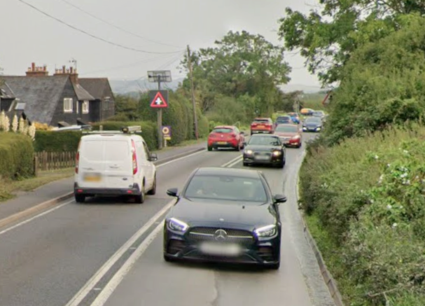'Severe' delays on East Sussex A27 due to temporary traffic lights