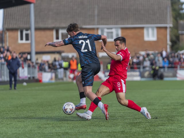 Worthing v Dagenham and Redbridge, National South