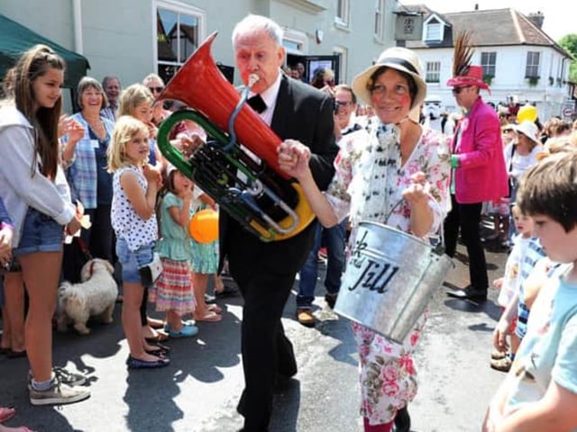 Herbie Flowers taking part in the Jack and Jill Race in Ditchling in 2014