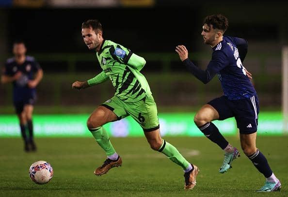 Former Brighton midfielder Teddy Jenks has moved on loan to Ross County from Forest Green Rovers