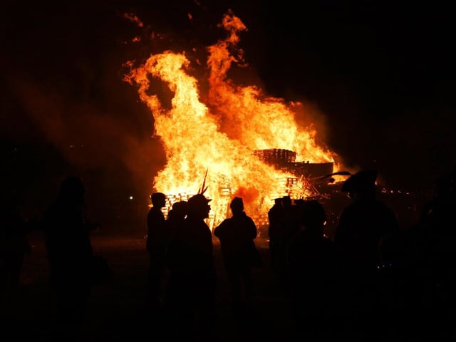 Rye Bonfire 2024. Photo by Andrew Clifton