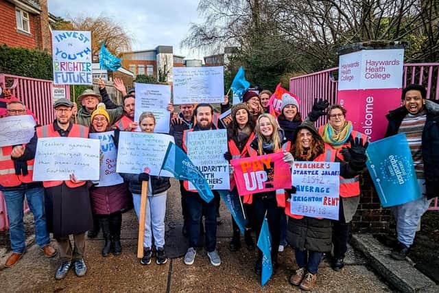 Teaching and support staff at Haywards Heath College went on strike on Wednesday, February 1.