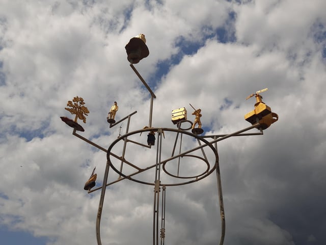 Enjoy Jonathan Wright's Constellation sculpture, with iconic features of Hove set on their own solar system model