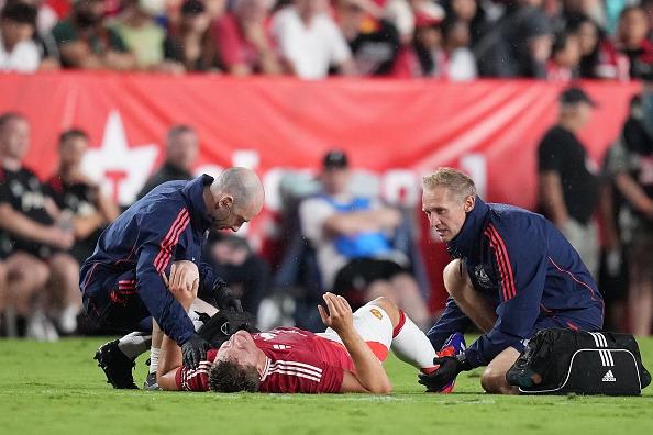 The defender is facing around five weeks on the sidelines with ligament damage