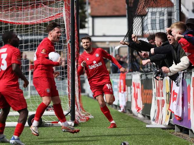 Worthing beat Maidstone in the National South play-off semi-final at a packed Woodside Road