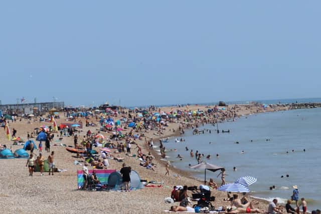 Hastings beach during the heatwave on July 17, 2022. Photo by Kevin Boorman