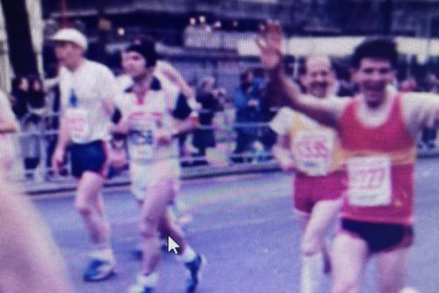 Graham Ridout and Derek Brailsford during the 1983 London Marathon