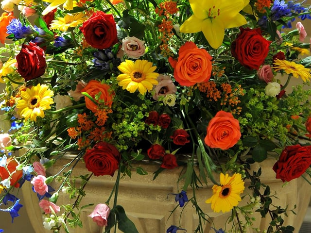 Corpus Christi Carpet of Flowers 2022 at Arundel Cathedral. Pic S Robards SR2206162