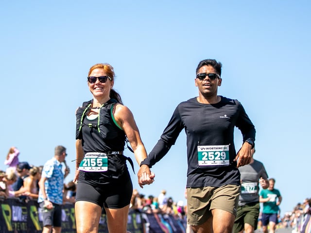 Images from a sun-baked Worthing 10k