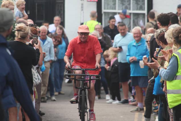 Hastings Old Town Carnival Week 2023: Bike Race. Photo by Roberts Photographic.