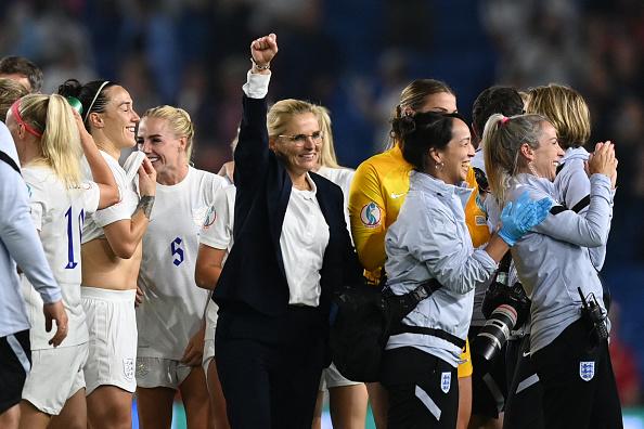 England 2-1 Spain