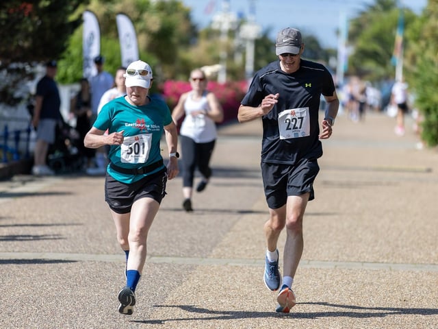 The seventh annual Eastbourne 10k took place in glorious sunshine