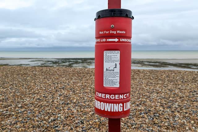 A throwline on Worthing seafront. Photo: UGC